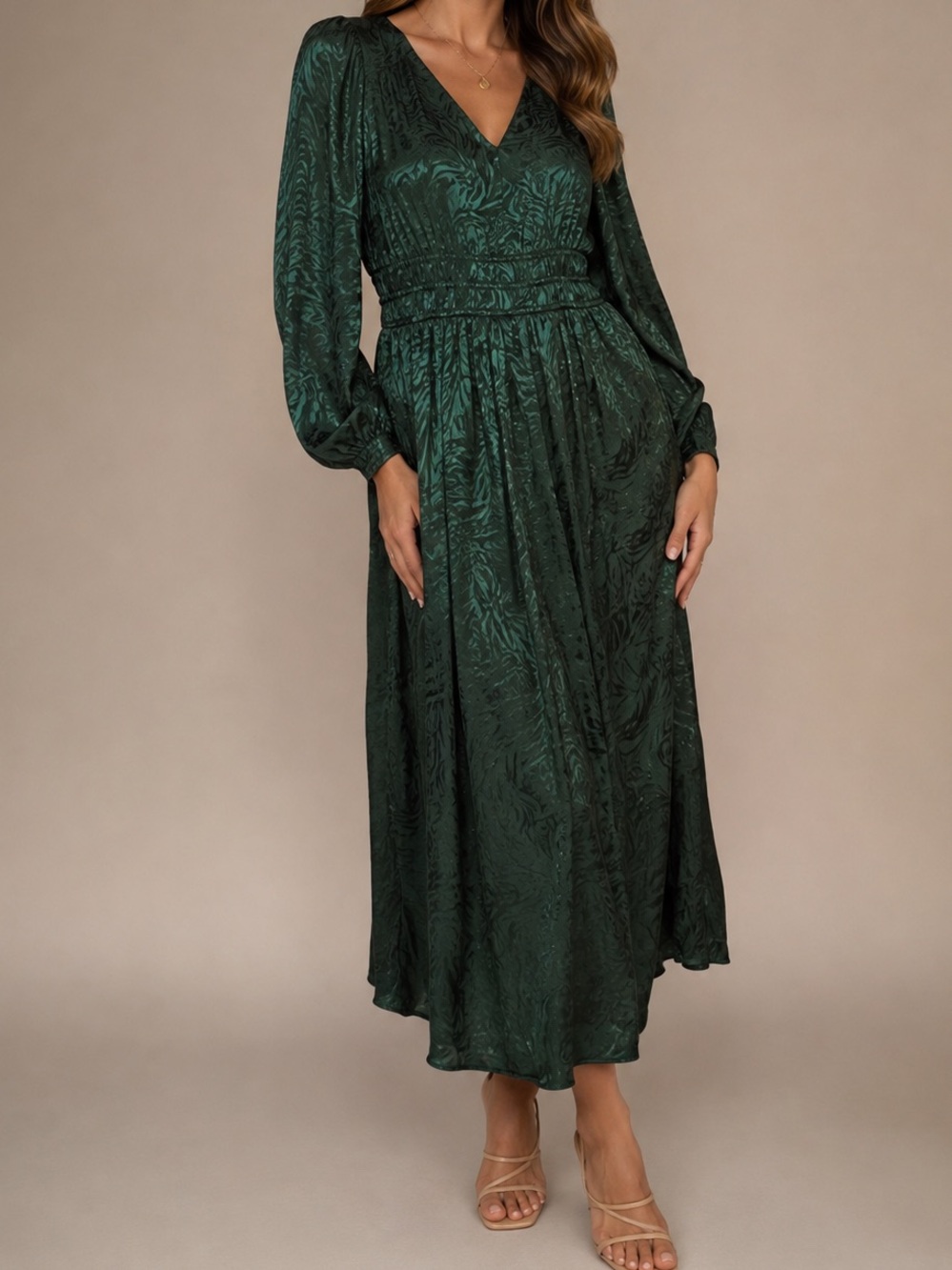 Taylor Maxi Green Jacquard Chiffon V Neck Women's Dress Large